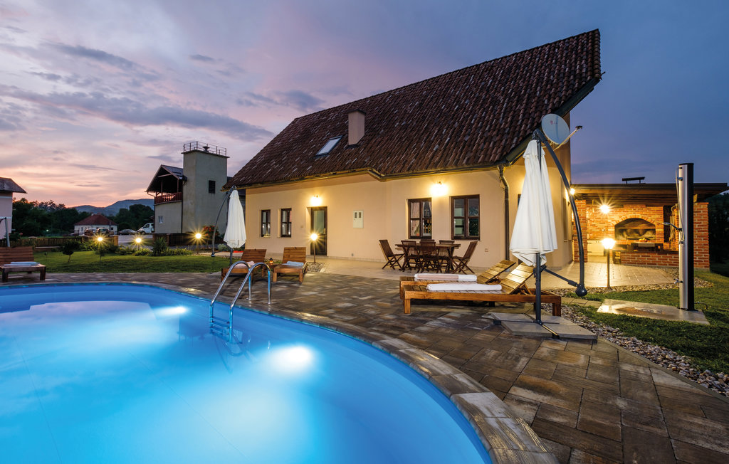 Feriehuse - Karlovac-Krasic , Kroatien - CCL048 16