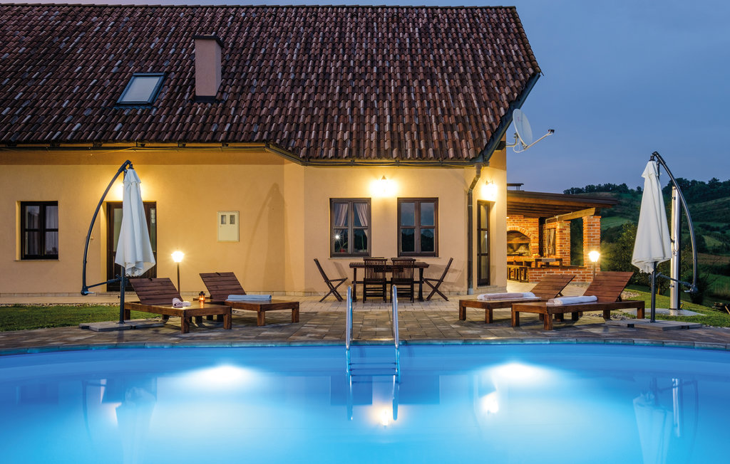 Feriehuse - Karlovac-Krasic , Kroatien - CCL048 18