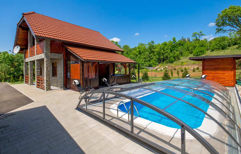 Feriehus - Plitvicka jezera-Perusic , Kroatia - CCL125 12