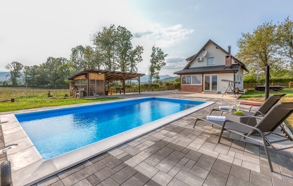 Feriehus - Gospic-Smiljan , Kroatia - CCL101 1