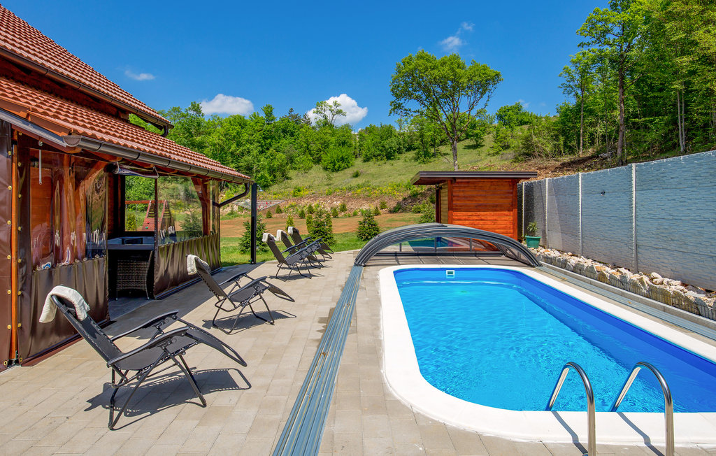 Feriehus - Plitvicka jezera-Perusic , Kroatia - CCL125 10