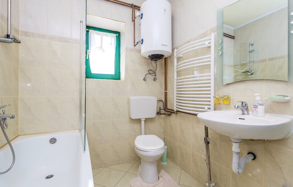 Feriehus - Lika-Svica , Kroatia - CCL055 32