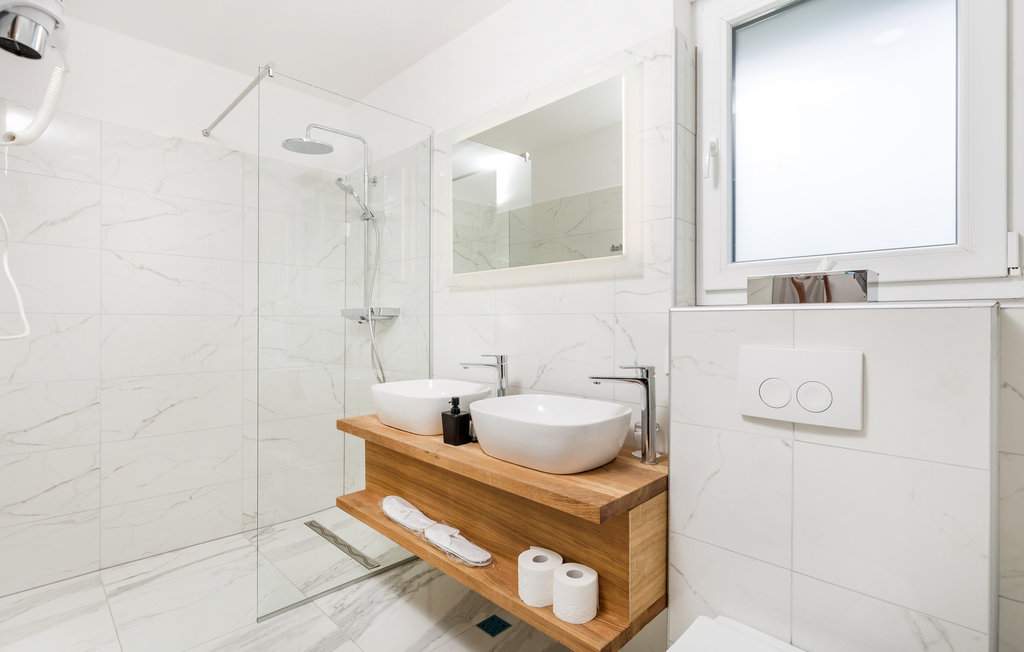 Feriehus - Lika-Udbina , Kroatia - CCL110 44