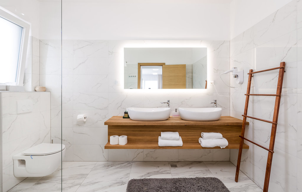 Feriehus - Lika-Udbina , Kroatia - CCL110 41