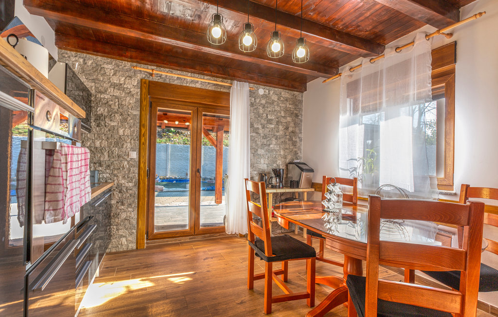 Feriehus - Plitvicka jezera-Perusic , Kroatia - CCL125 4