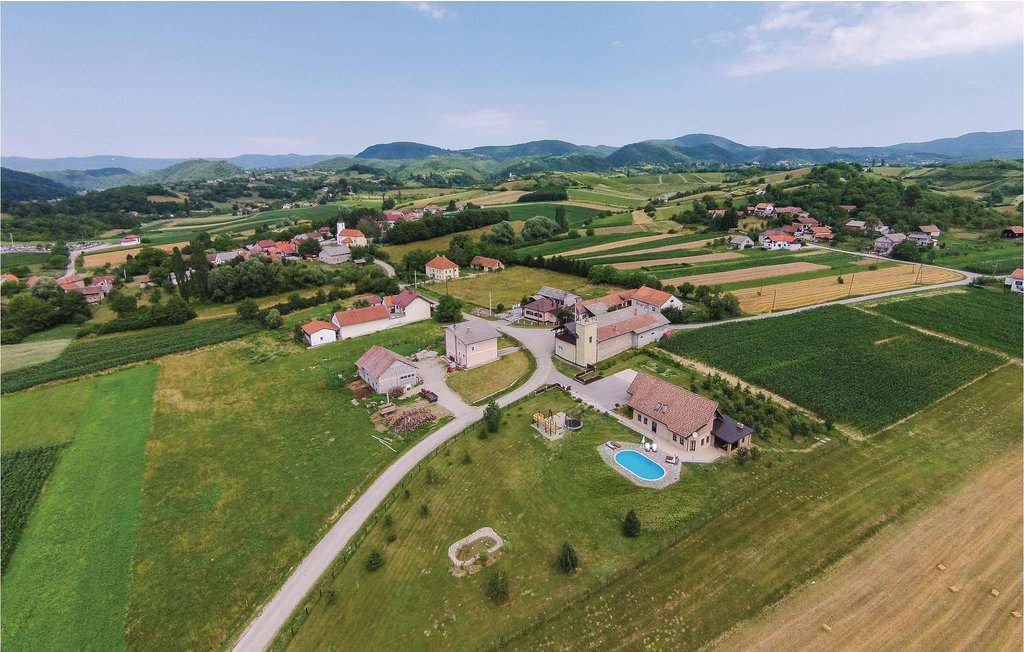 Feriehuse - Karlovac-Krasic , Kroatien - CCL048 22