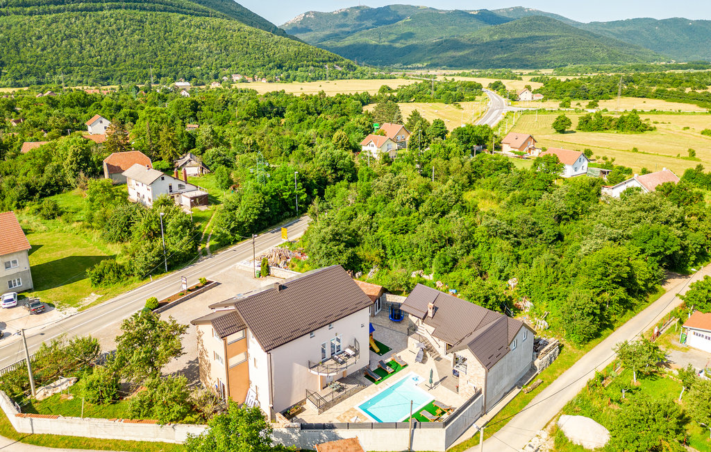 Feriehus - Lika - Gracac , Kroatia - CCL088 14