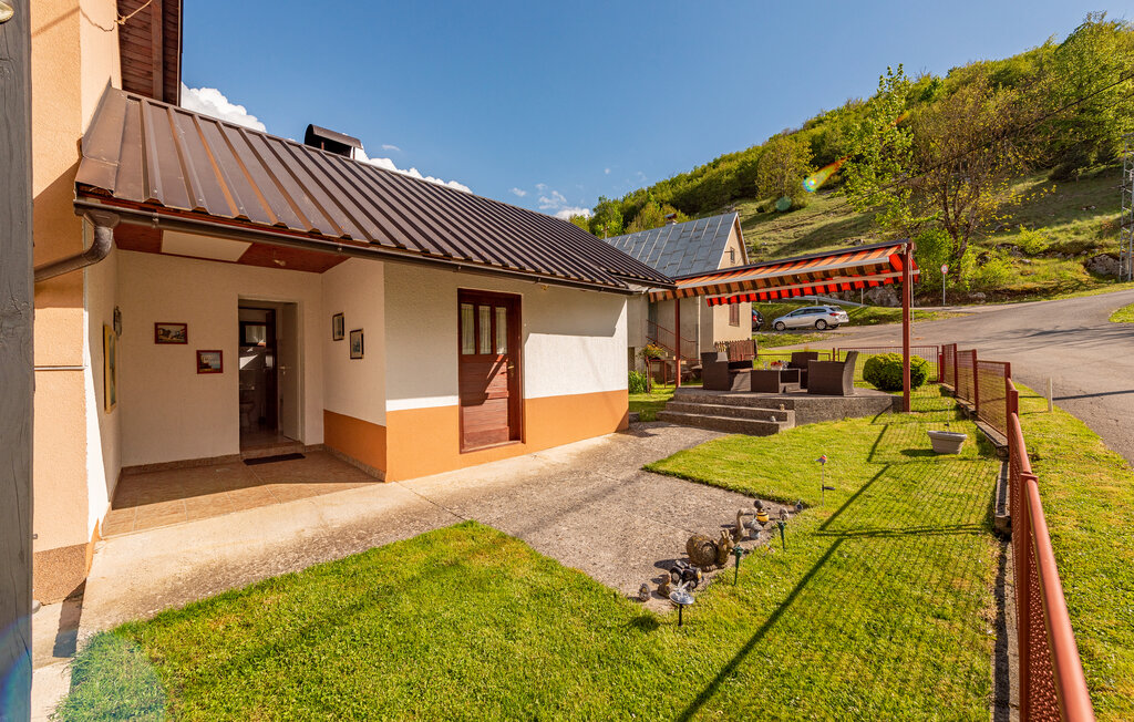 Ferienhaeuser - Gospic - Perusic , Kroatien - CCL193 8