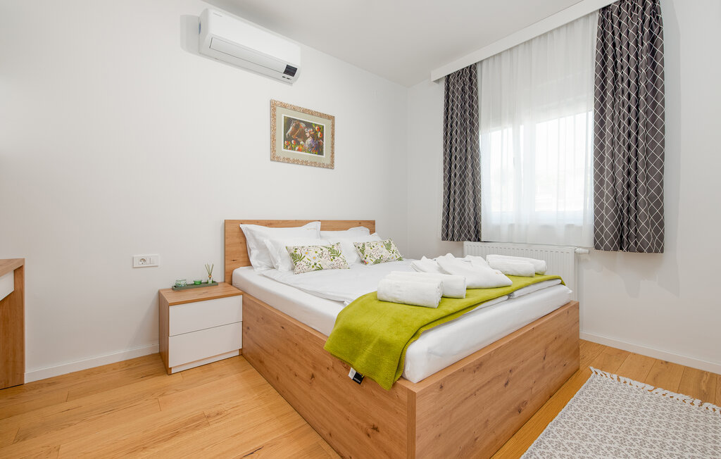 Ferienhaus - Gospic , Kroatien - CCL177 31