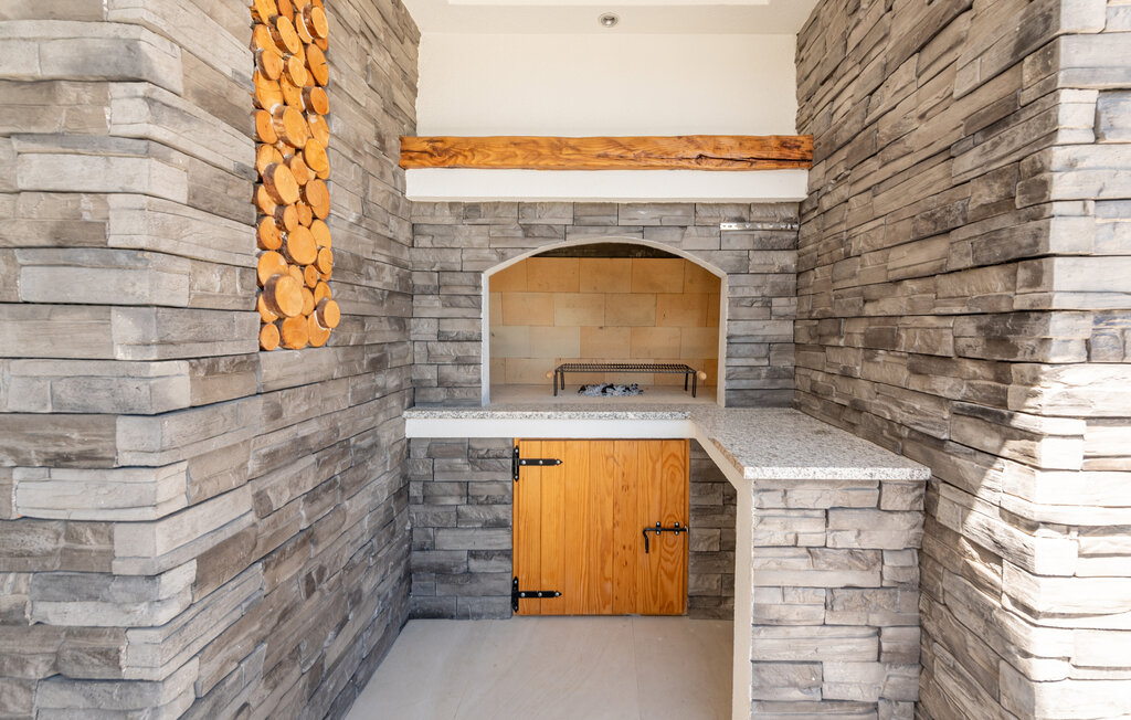 Ferienhaus - Gospic-Debelo Brdo , Kroatien - CCL204 17