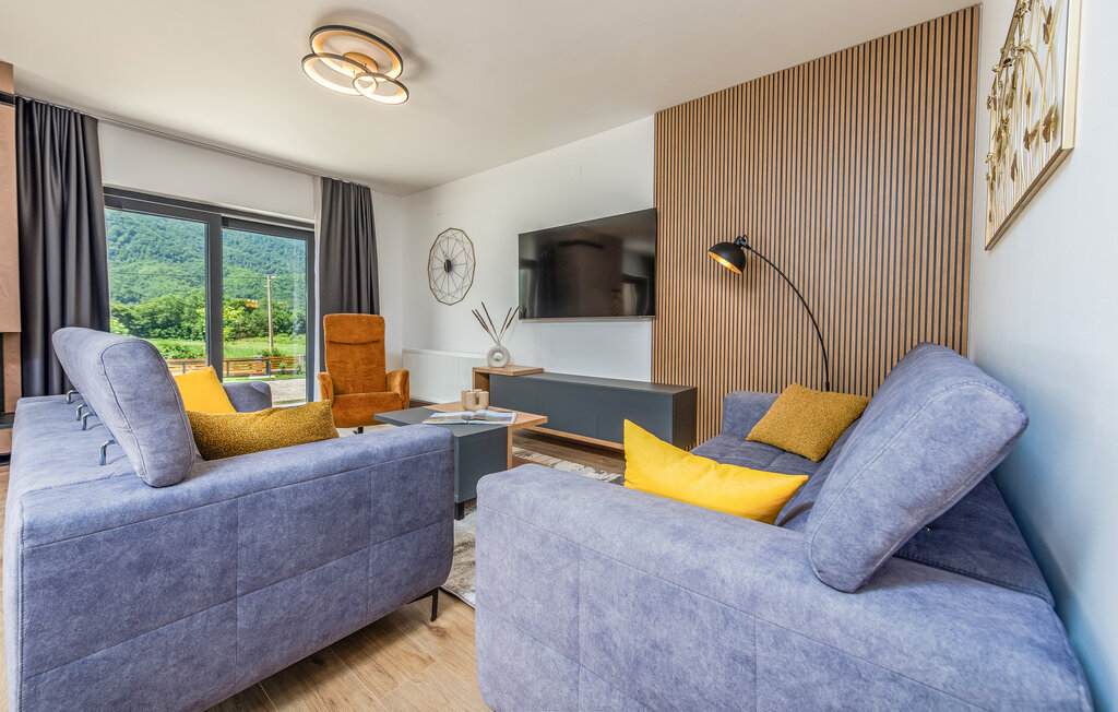 Kuća-za-odmor - Gospic-Rizvanusa , Hrvatska - CCL207 6