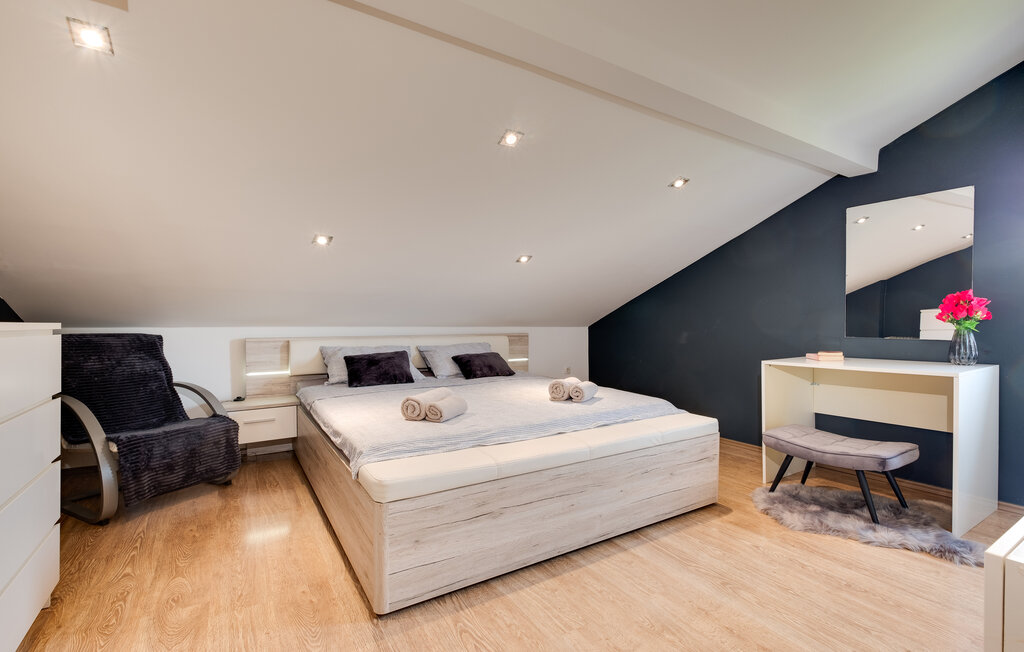 Kuća-za-odmor - Karlovac - Ladvenjak , Hrvatska - CCL322 23