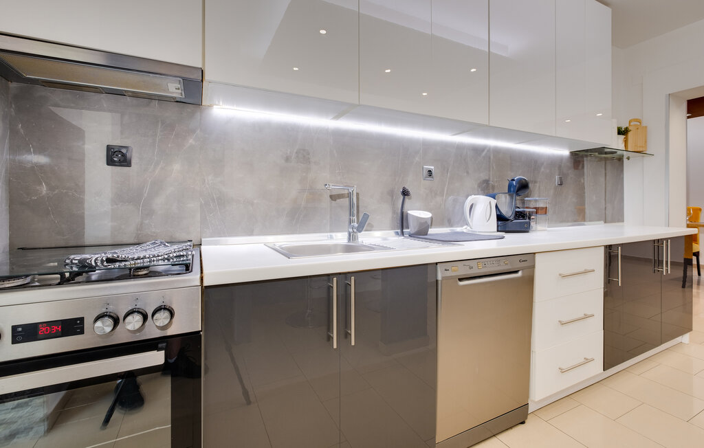 Kuća-za-odmor - Karlovac - Ladvenjak , Hrvatska - CCL322 18