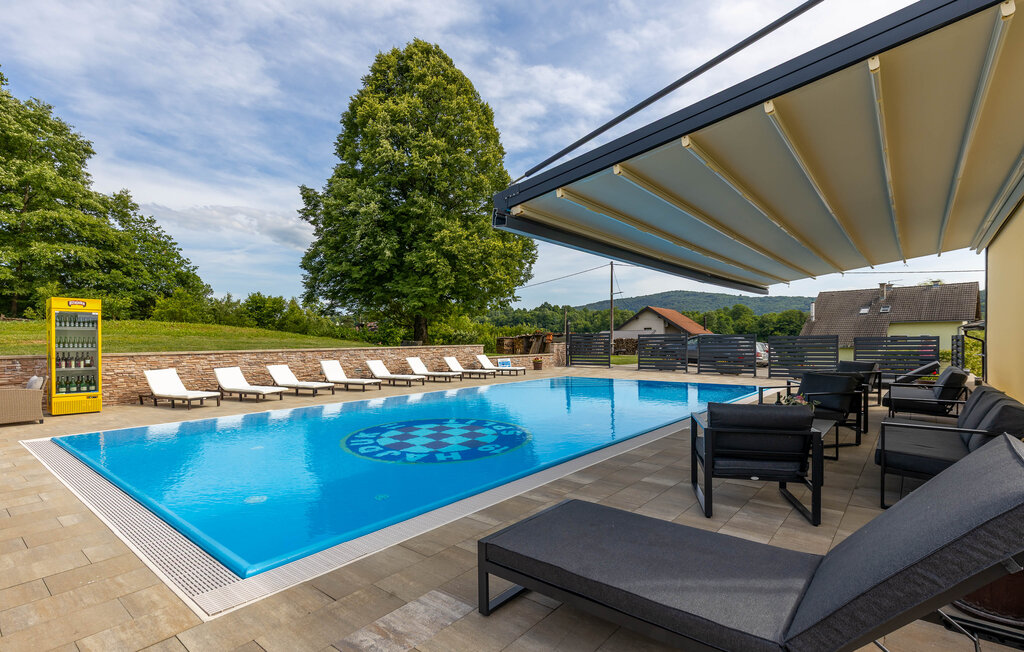 Feriehus - Plitvicka Jezera-Slunj , Kroatia - CCL123 1