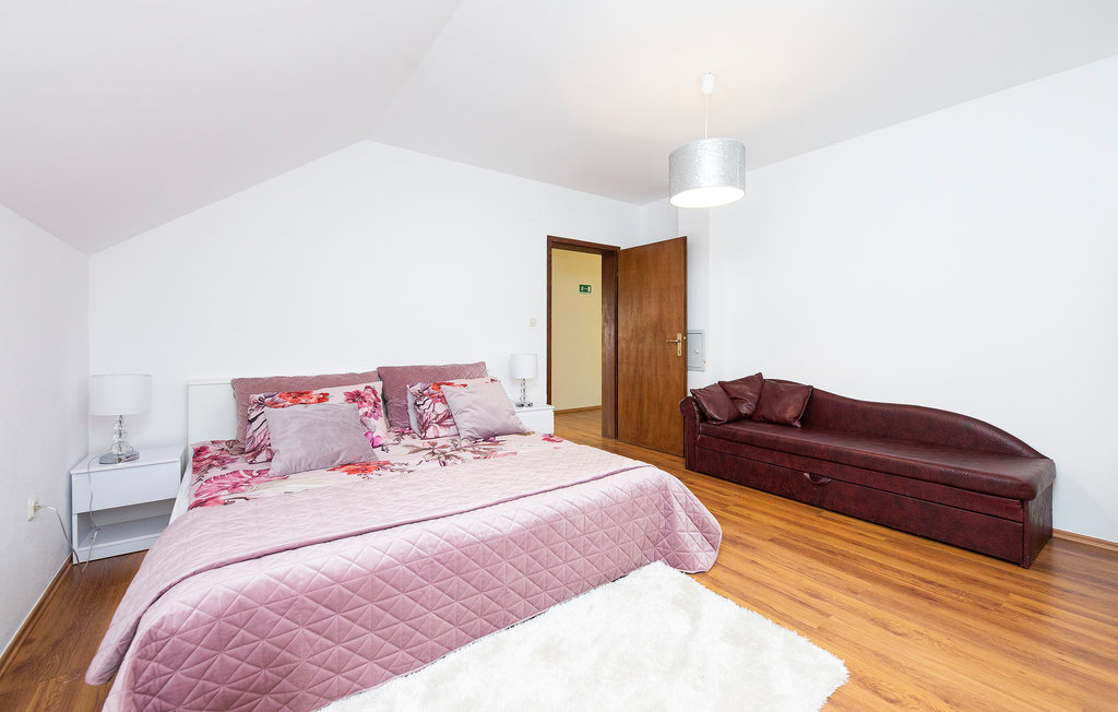 Semesterhus - Pozega-Velika , Kroatien - CCS065 22