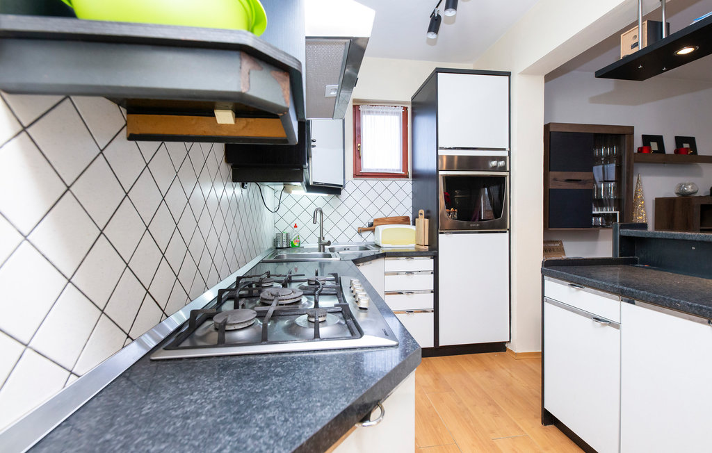 Semesterhus - Pozega-Velika , Kroatien - CCS065 19