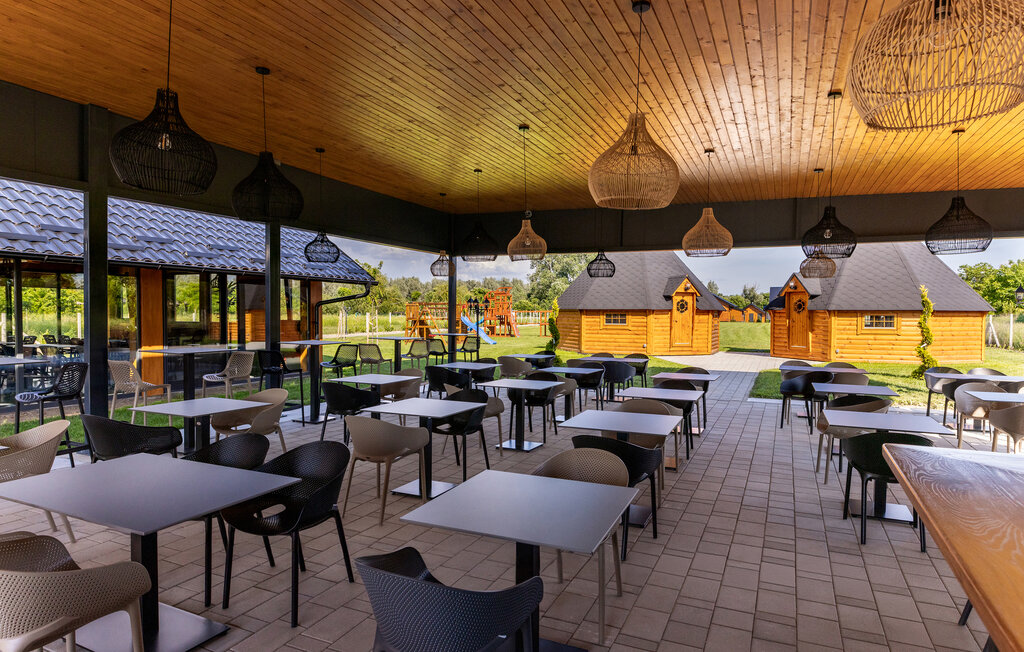 Feriehuse - Osijek - Bilje , Kroatien - CCS102 18