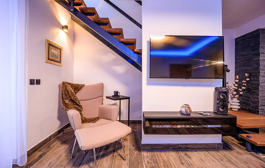 Semesterhus - Osijek - Aljmas , Kroatien - CCS108 16