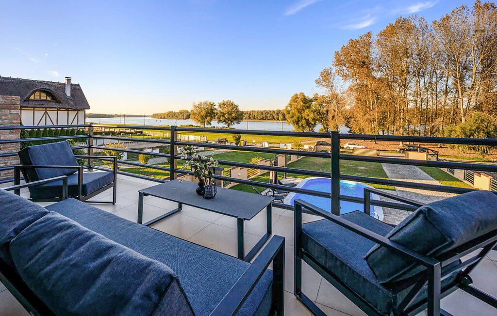 Semesterhus - Osijek - Aljmas , Kroatien - CCS108 12