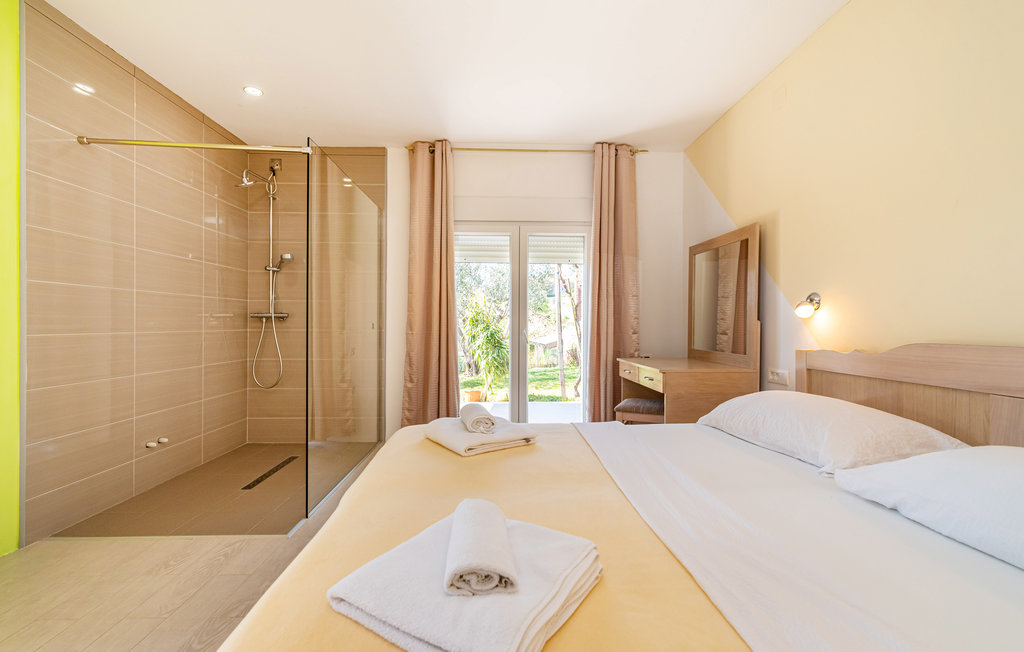 Ferienhaus - Zadar - Radovin , Kroatien - CDA998 24