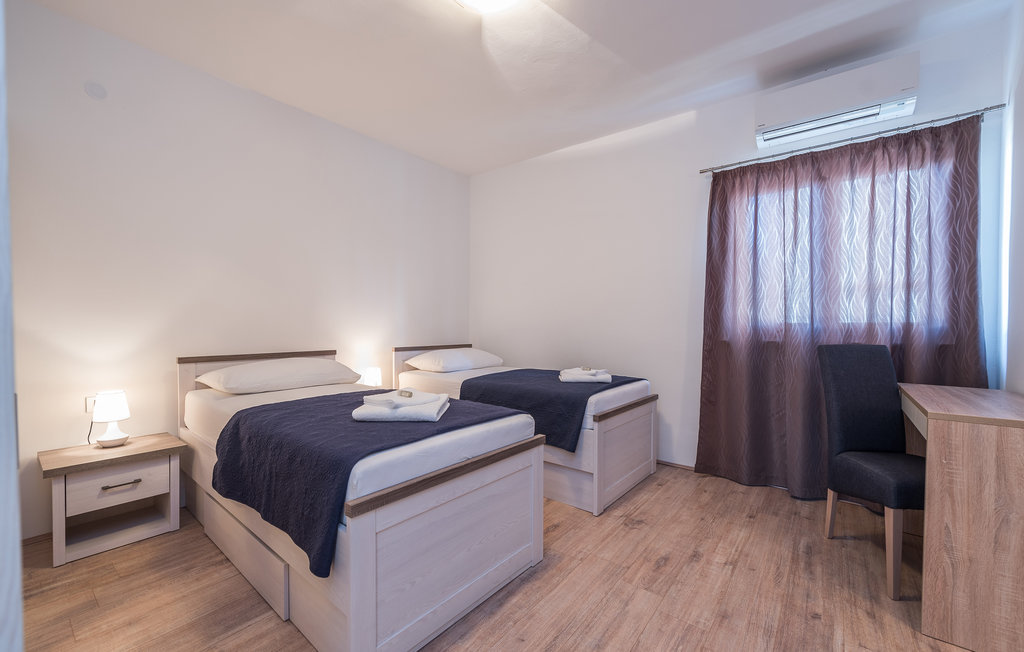 Feriehuse - Nin-Vrsi , Kroatien - CDA171 22