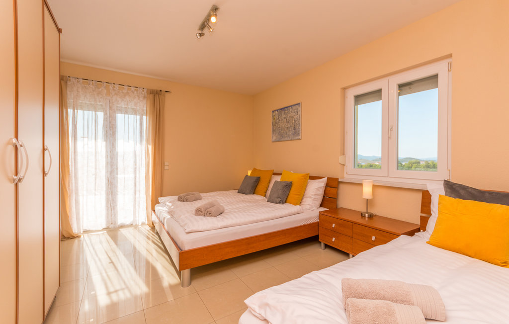 Feriehuse - Biograd-Turanj , Kroatien - CDA658 46