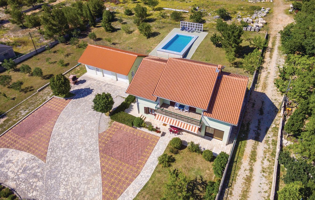 Semesterhus - Zadar-Lisicic , Kroatien - CDA283 1