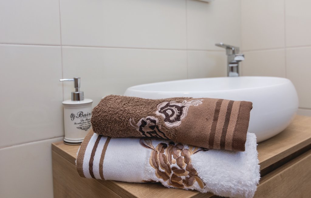 Feriehuse - Nin-Vrsi , Kroatien - CDA311 39