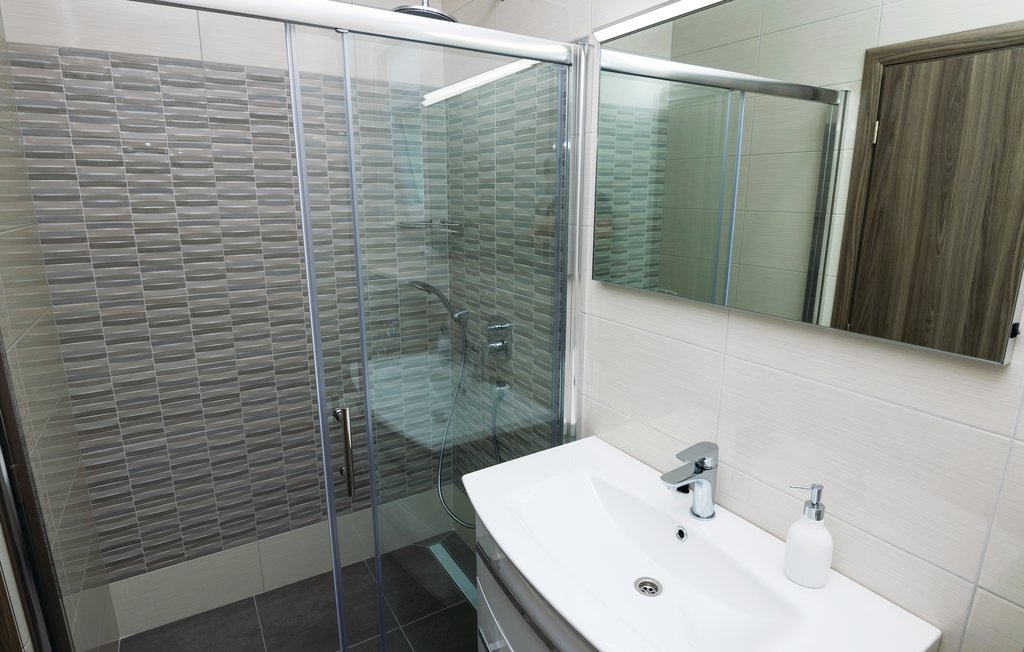 Ferienhaus - Zadar-Sukosan , Kroatien - CDA580 22