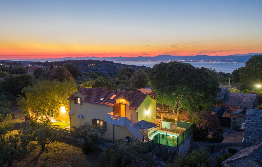 Feriehuse - Brac-Skrip , Kroatien - CDB470 1