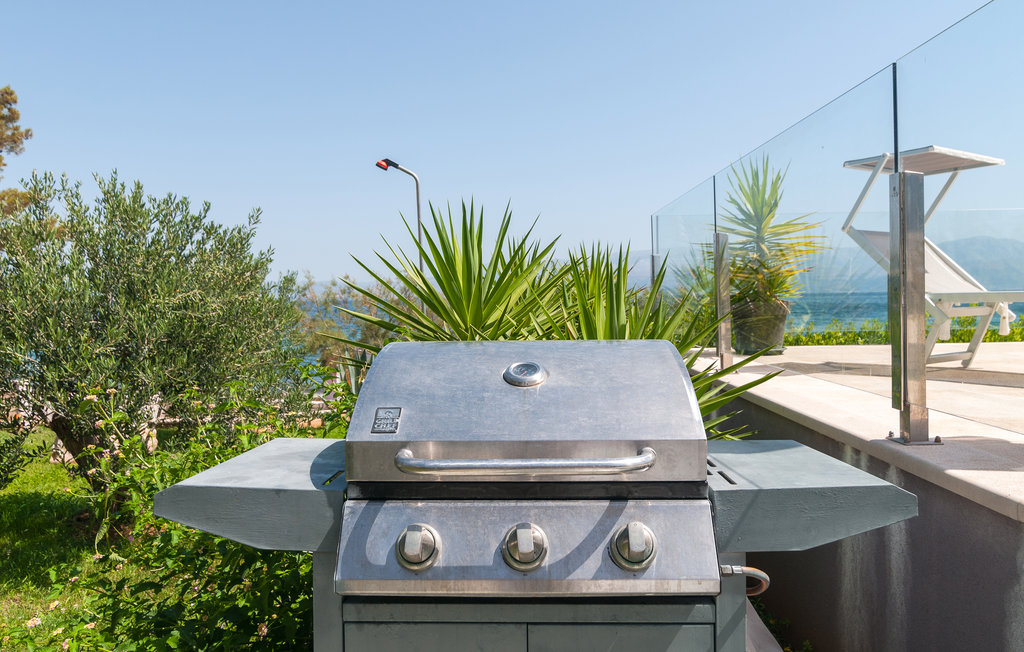 Feriehus - Brac-Sutivan , Kroatia - CDB675 19