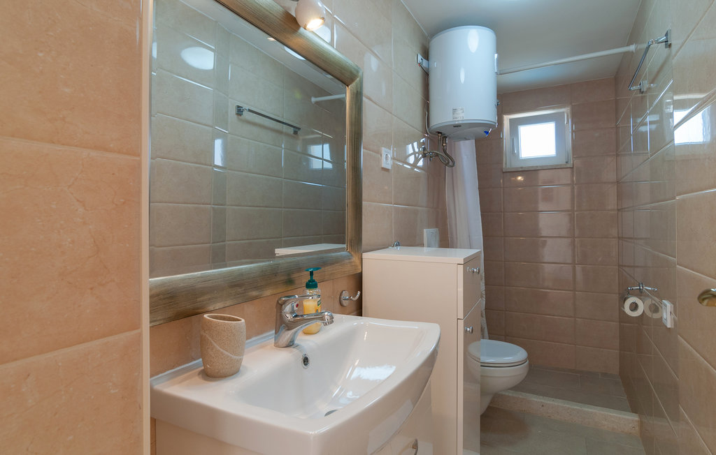 Domy wakacyjne - Brac-Pucisca , Chorwacja - CDB690 44