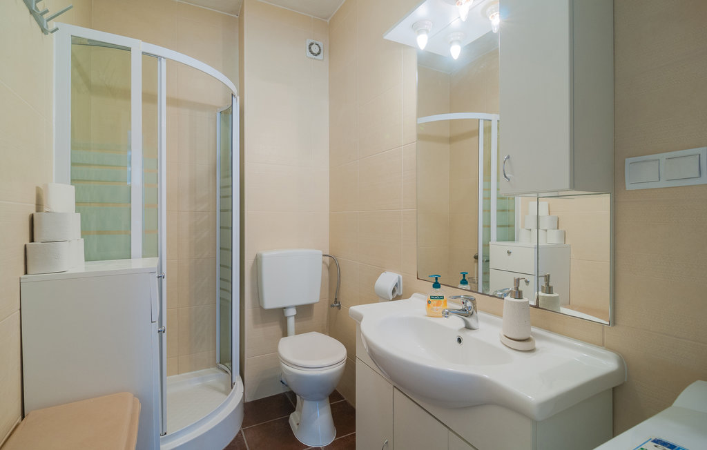 Domy wakacyjne - Brac-Pucisca , Chorwacja - CDB690 42