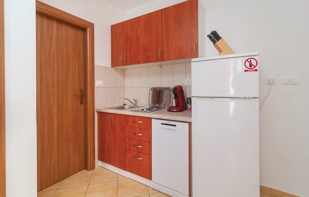 Semesterlägenhet - Brac-Supetar , Kroatien - CDB407 12