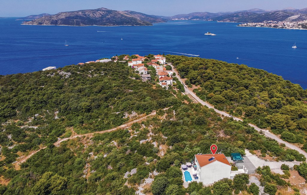 Ferienhaus CiovoOkrug Donji , Kroatien CDC03 Novasol