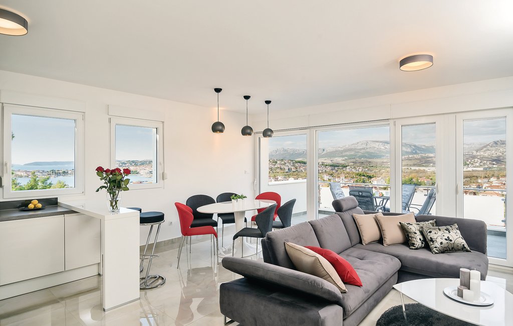 Feriehuse - Split-Strozanac , Kroatien - CDC102 2