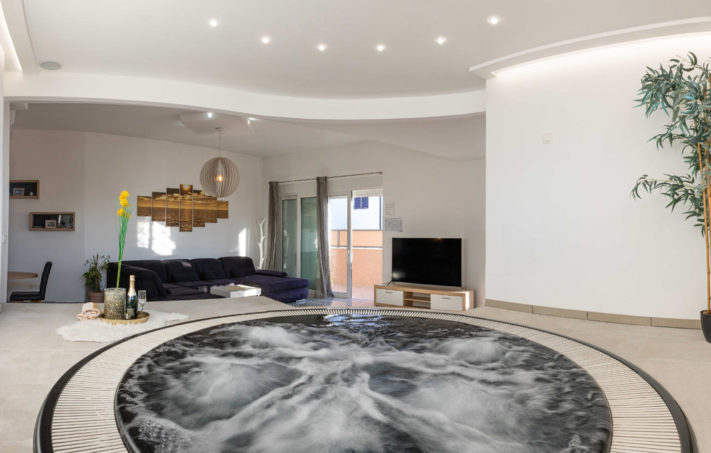 Ferienhaus - Trogir-Okrug Gornji , Kroatien - CDC043 10