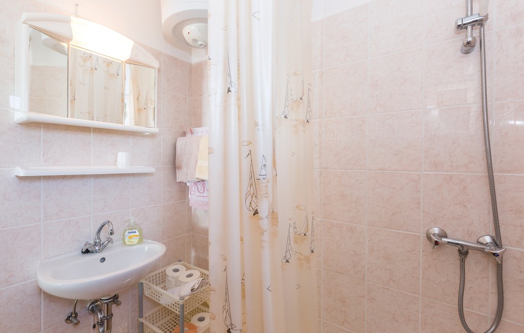 Feriehuse - Makarska-Podgora , Kroatien - CDC206 20