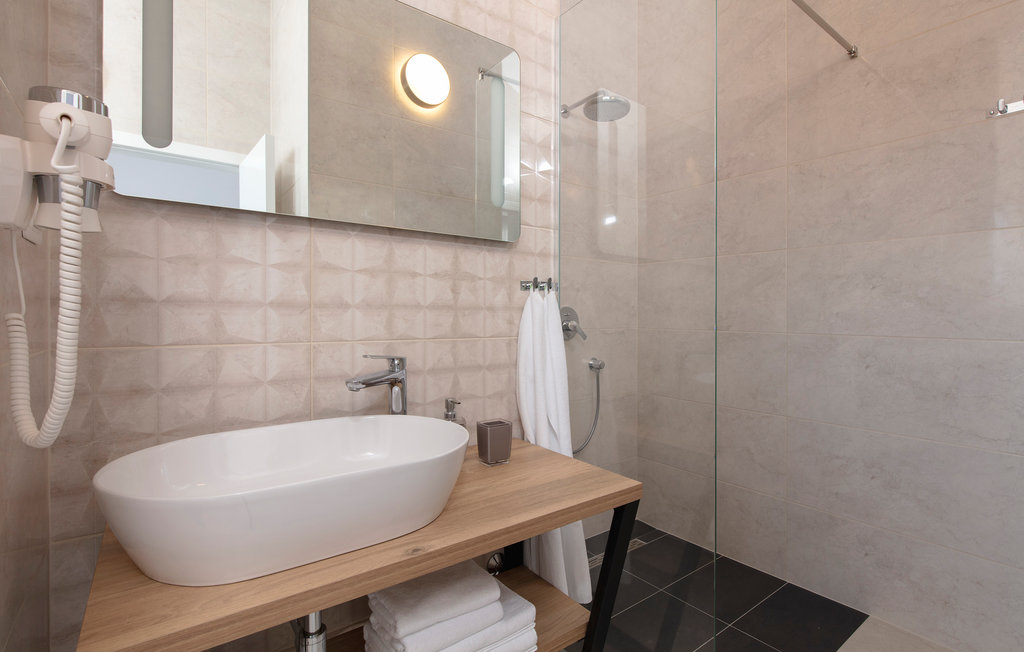 Feriehuse - Trogir-Razanj , Kroatien - CDC742 45