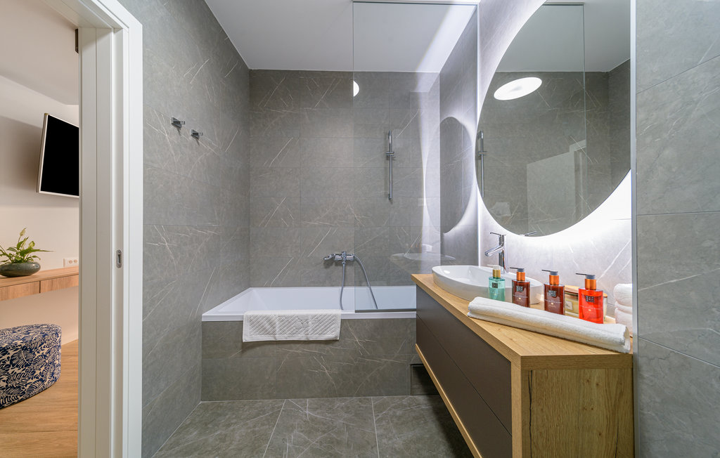 Semesterhus - Trogir-Marina , Kroatien - CDC677 40