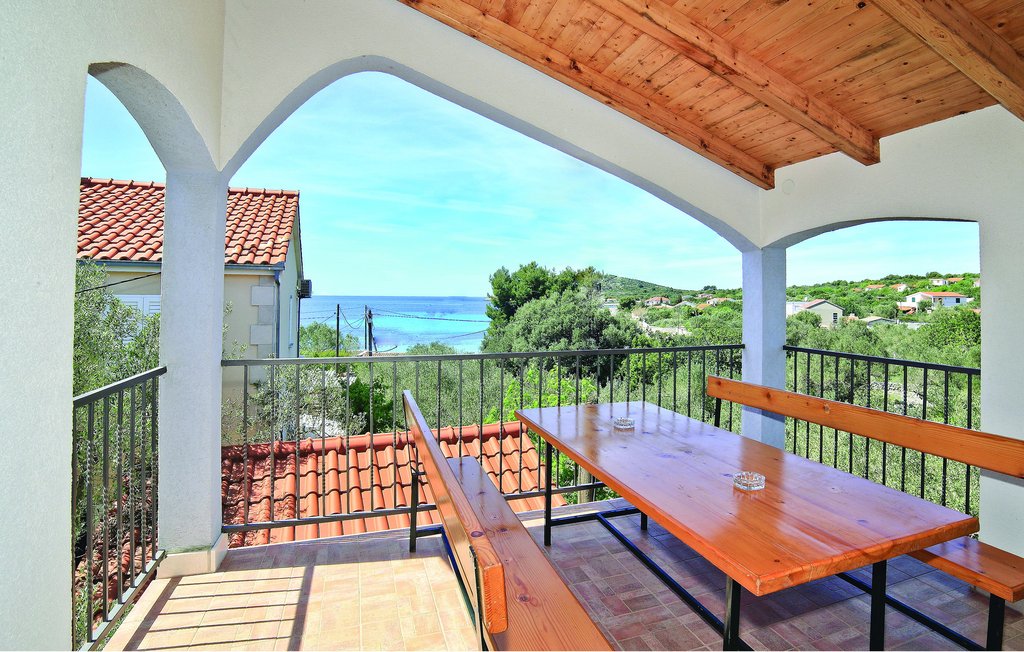 Apartment Drvenik Mali , Croatia CDE754 Novasol