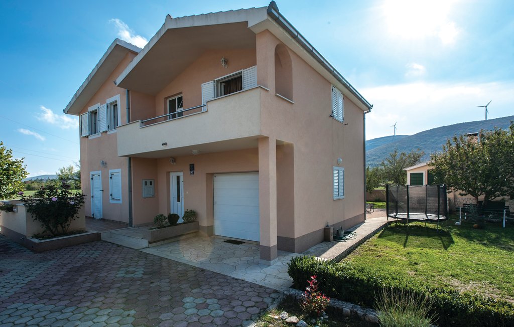 Holiday home - Split-Prugovo , Croatia - CDE721 | Novasol