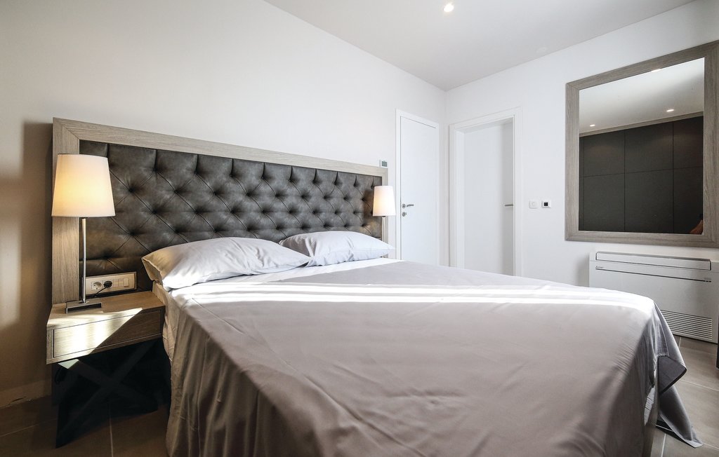 Ferienhaus - Trogir-Saldun , Kroatien - CDE919 30