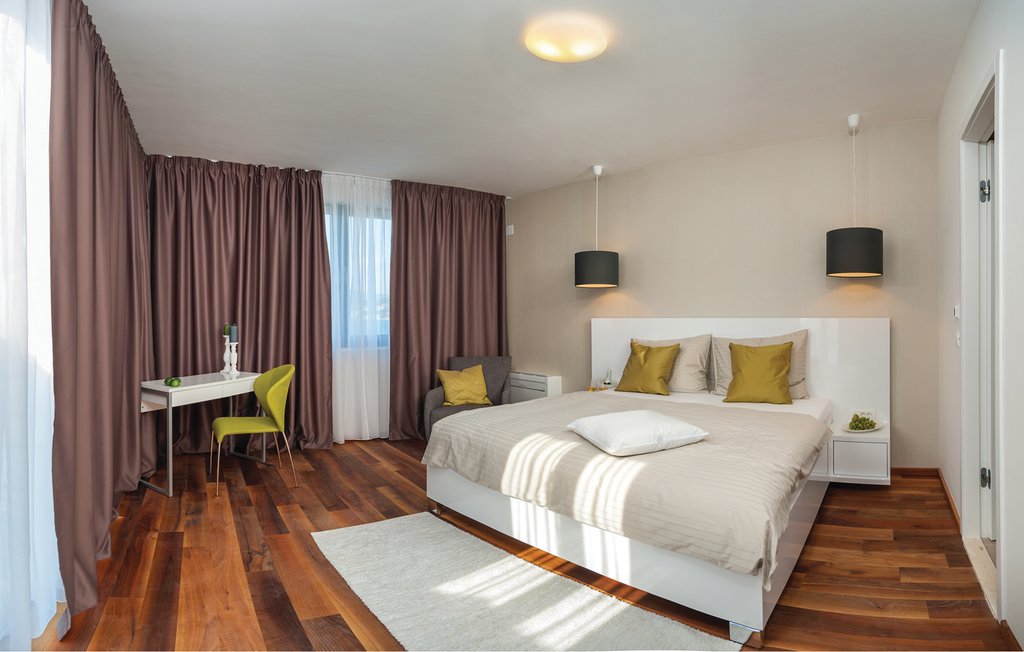 Ferienhaus - Trogir-Okrug Gornji , Kroatien - CDE401 22