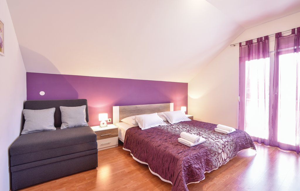 Ferienhaus - Split-Dugopolje , Kroatien - CDE941 26