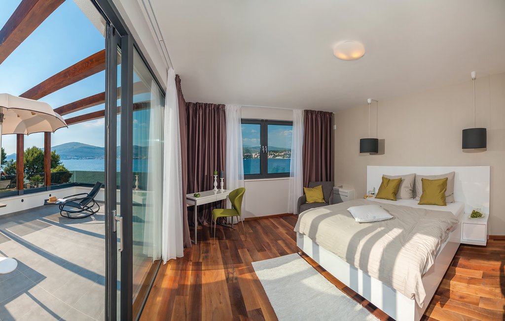 Ferienhaus - Trogir-Okrug Gornji , Kroatien - CDE401 5