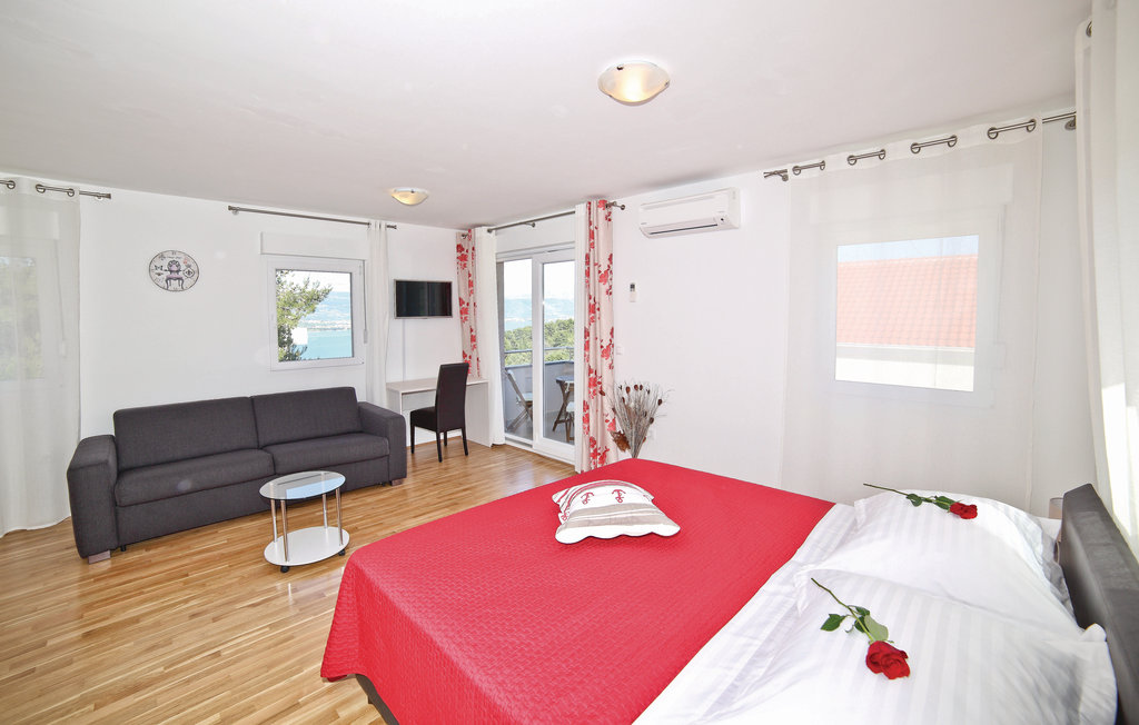 Ferienhaus - Ciovo-Zedno , Kroatien - CDE926 19