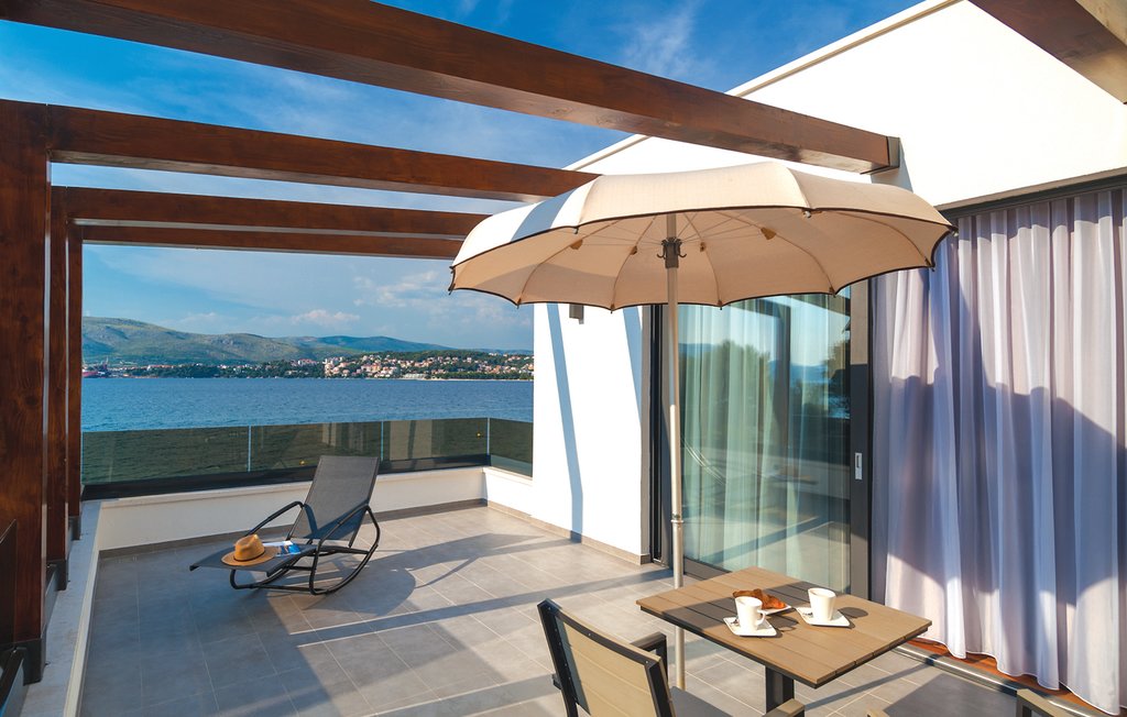 Ferienhaus - Trogir-Okrug Gornji , Kroatien - CDE401 14