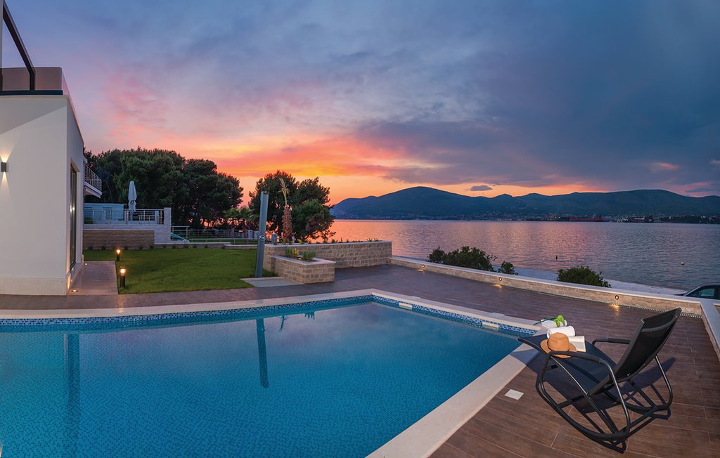 Ferienhaus - Trogir-Okrug Gornji , Kroatien - CDE401 11