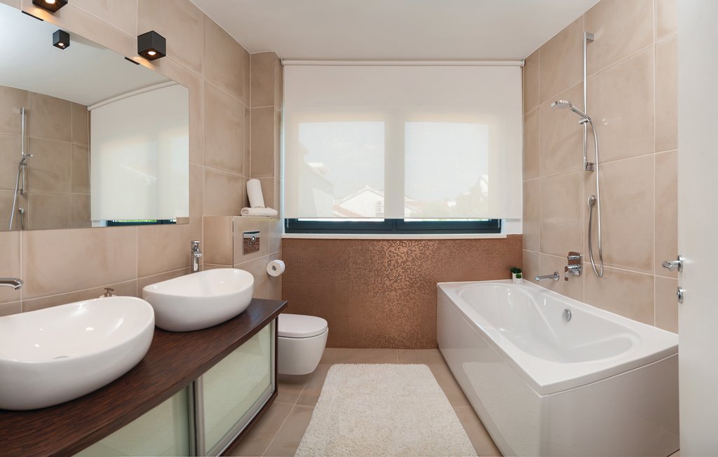 Ferienhaus - Trogir-Okrug Gornji , Kroatien - CDE401 30